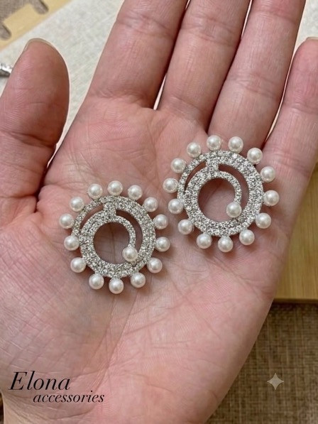 گوشواره جواهري نگين اتمي ( مخراج كاري شده)